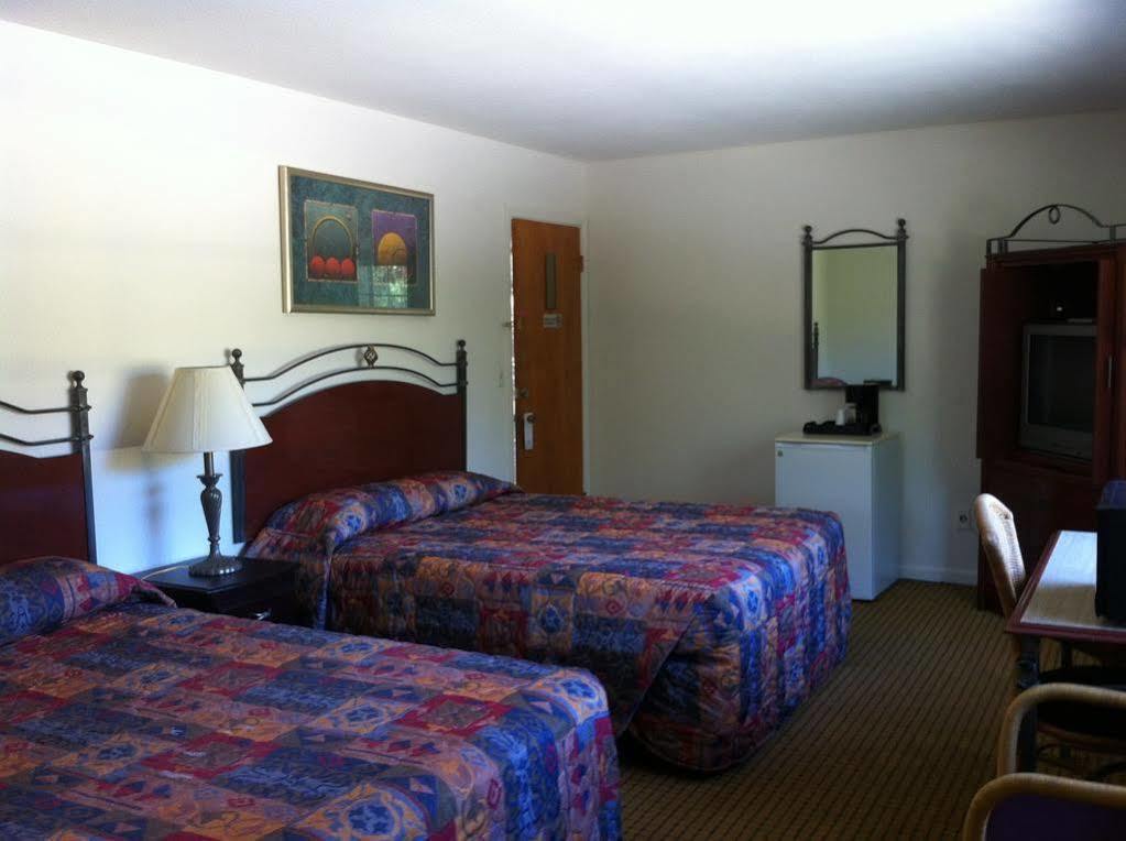 Golden Chain Motel Grass Valley Extérieur photo